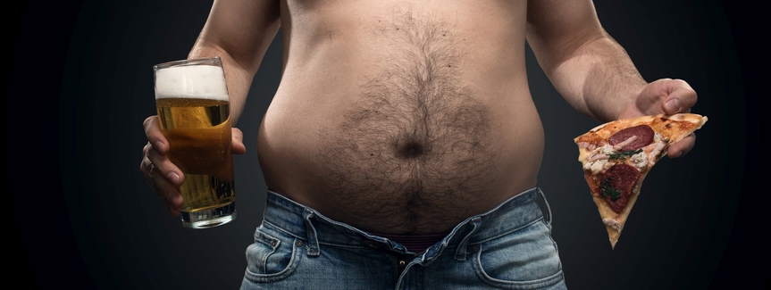 Alkohol výrazne spomaľuje proces chudnutia