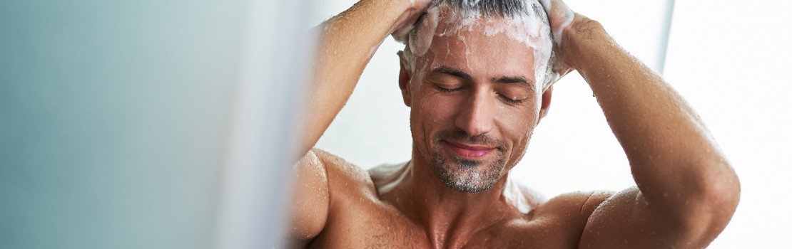 vratte-vlasom-hustotu-5-dovodov-preco-by-ste-mali-pouzivat-kofeinovy-sampon